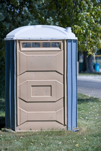 Portable Toilet Options We Offer in Indian Hills, KY